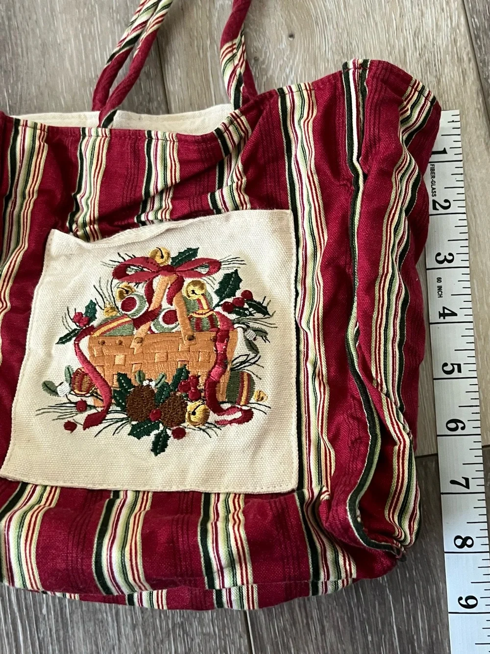 Retired Longaberger 2005 Red Holiday Canvas Tote Bag I great condition